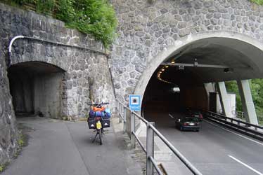 Velo Tunnel